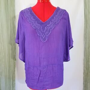 AGB Purple Lightweight Lace Accent Short Sleeve Blouse Size S